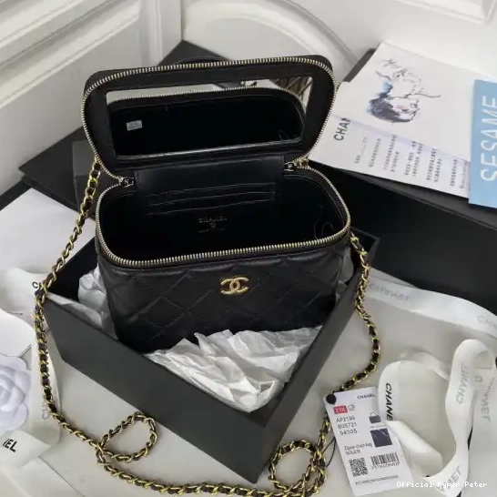 Hyper Peter CHAIN CHANEL WITH VANITY 0706